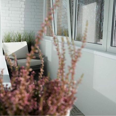 Vytautas Park Apartment With Free Parking Мариямполе Экстерьер фото