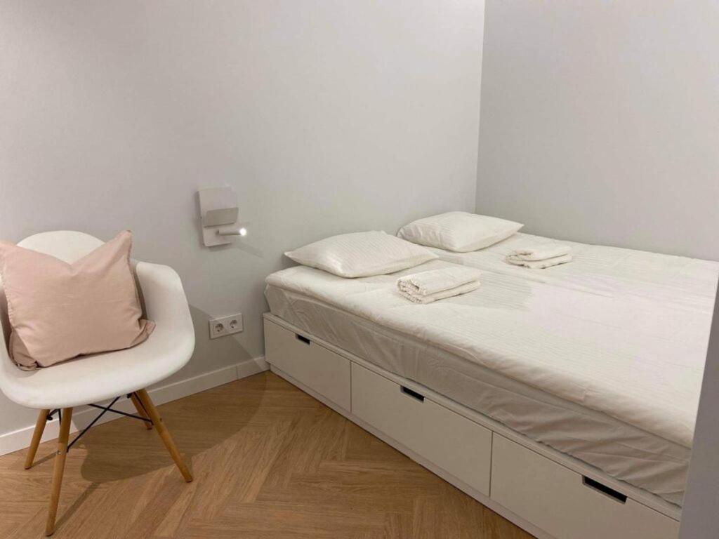 Vytautas Park Apartment With Free Parking Мариямполе Экстерьер фото